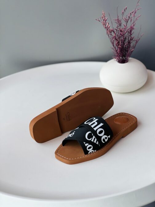 Chloe - Image 4